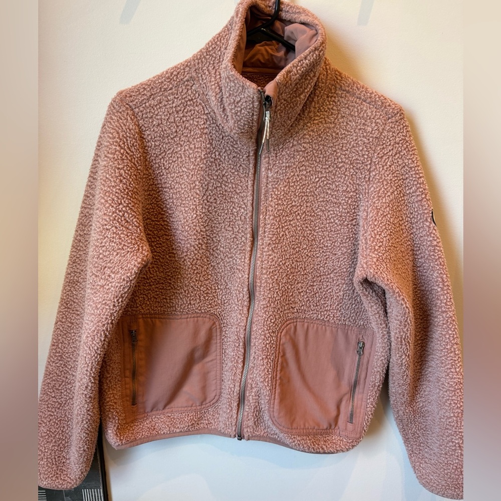 Vuori Women’s Alpine Sherpa Fleece Jacket